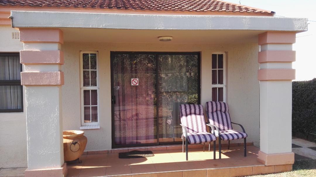 Ezulwini Guest House Ngoại thất bức ảnh