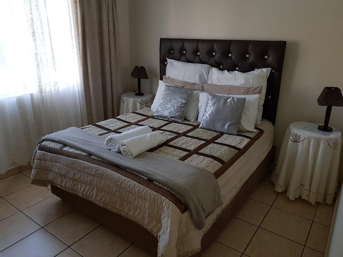Ezulwini Guest House Ngoại thất bức ảnh